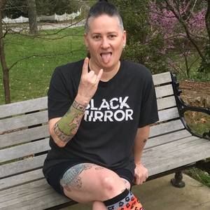 Meet your Posher, Julie